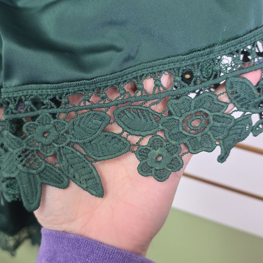 Lace Trim Robe - Picture 3 of 5